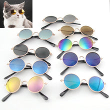 Load image into Gallery viewer, Pet Products Lovely Vintage Round Cat Sunglasses Reflection Eye wear glasses For Small Dog Cat Pet Photos Props Accessories